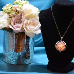 Stylite Locket